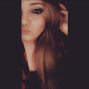 Meet your Posher, Ali